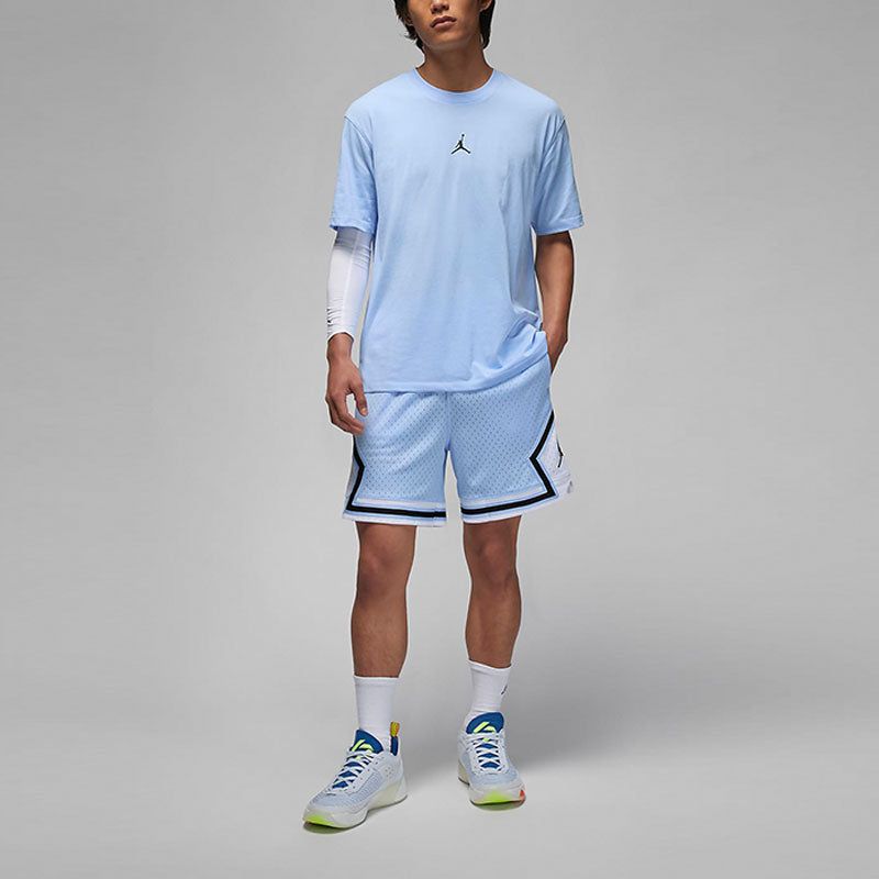 Air Jordan Sport Dri-FIT Logo T-Shirt 'Royal Tint Black' DH8922-425 sold by KicksCrew product image thumbnail 3