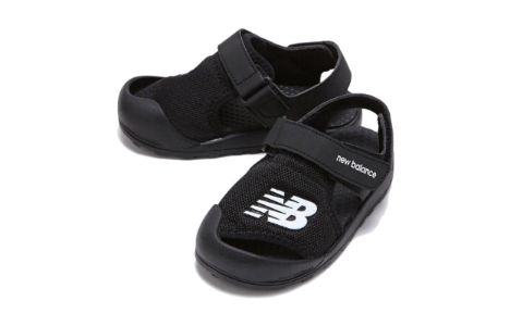 (GS) New Balance Sandals 'Black White' NKPMDS235B sold by KicksCrew