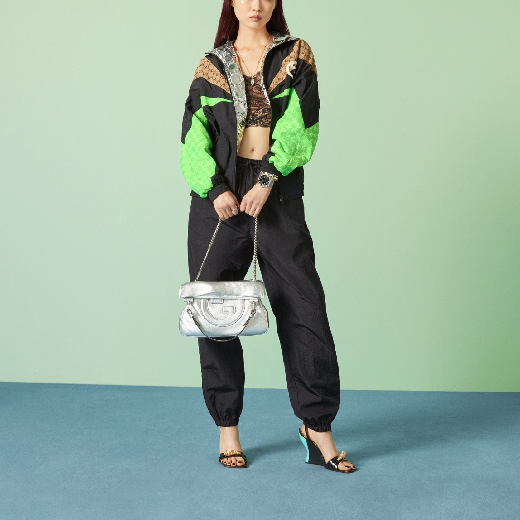 (WMNS) Gucci Nylon Trouser With Patch 'Black' 746824-XJFU0-1043 sold by KicksCrew product image thumbnail 2