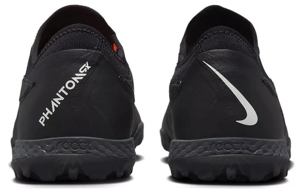 Nike React Phantom Run Flyknit 2 TF 'Black' DD9466-010 sold by KicksCrew product image thumbnail 5