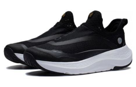 (WMNS) Li-Ning Soft Go 'Black White' AGLT106-2 sold by KicksCrew