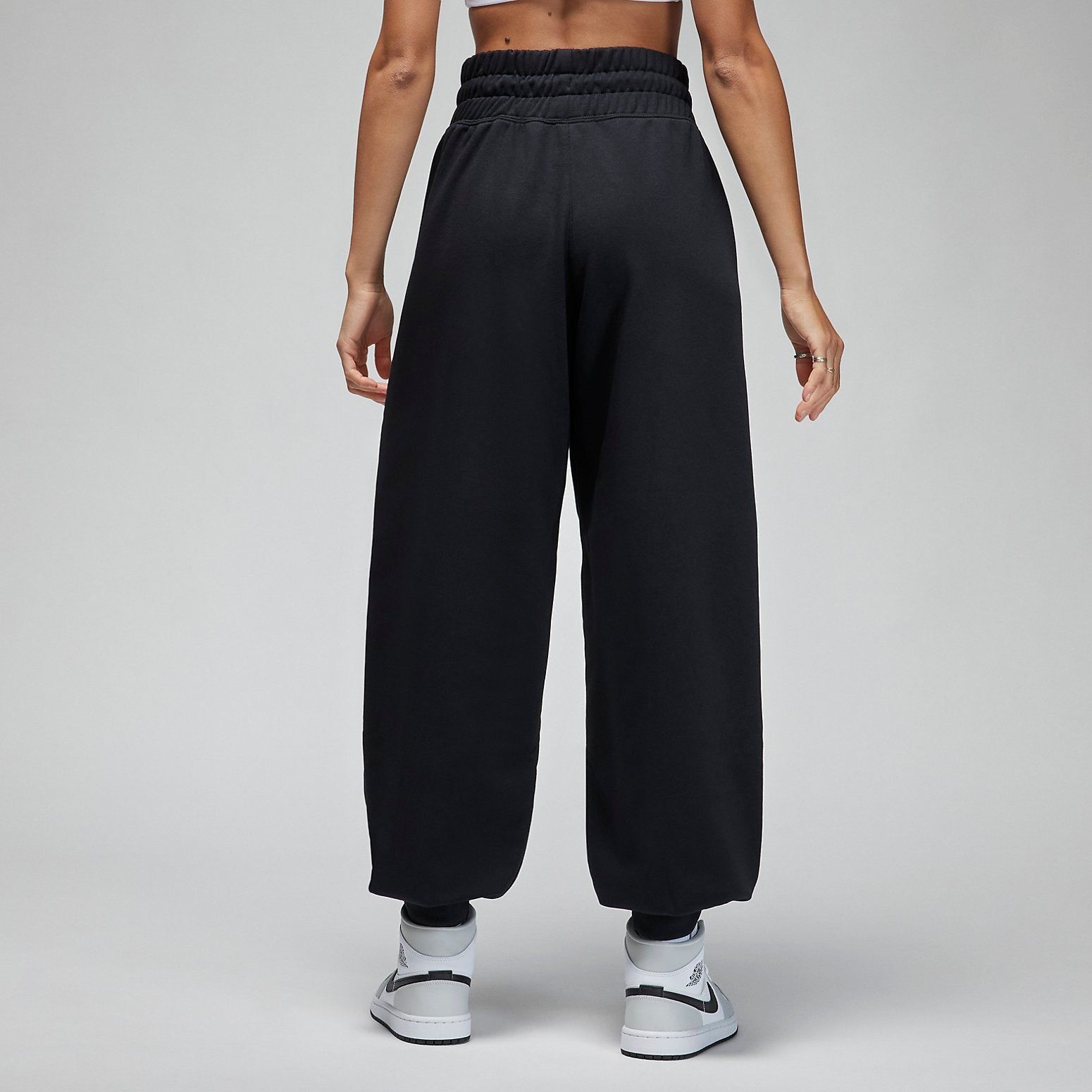 (WMNS) Air Jordan Sport Fleece Pants 'Black' FD7376-010 sold by KicksCrew product image thumbnail 5
