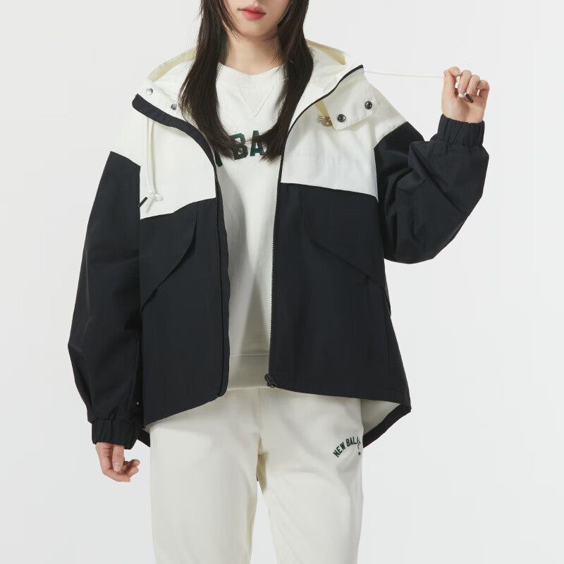 (WMNS) New Balance Color Block Jacket 'White Black' NAE11312-BK sold by KicksCrew product image thumbnail 4