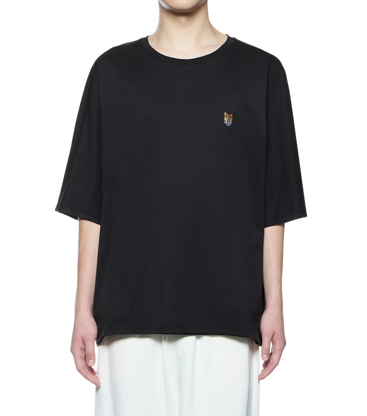 Onitsuka Tiger Graphic Reversible T-shirt 'Black' 2183B235-001 sold by KicksCrew product image thumbnail 3