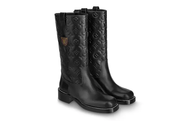 (WMNS) LOUIS VUITTON DOWNTOWN Boots 'Black Monogram' 1A95GS sold by KicksCrew product image thumbnail 4