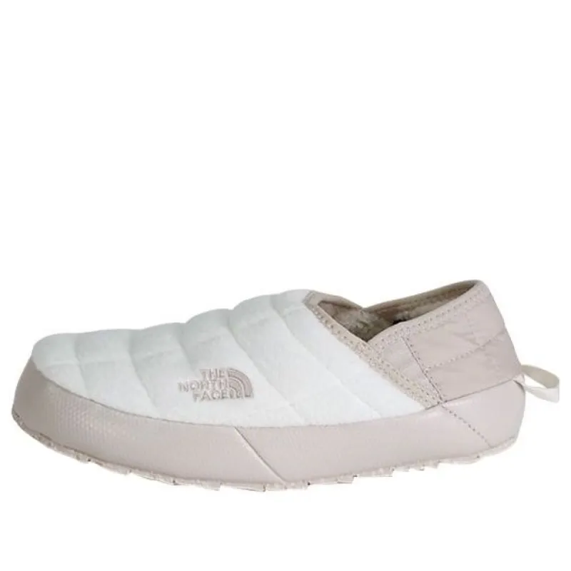 THE NORTH FACE Thermoball Traction Denali V Mules 'Gardenia White Grey' NF0A7W4L-32F sold by KicksCrew