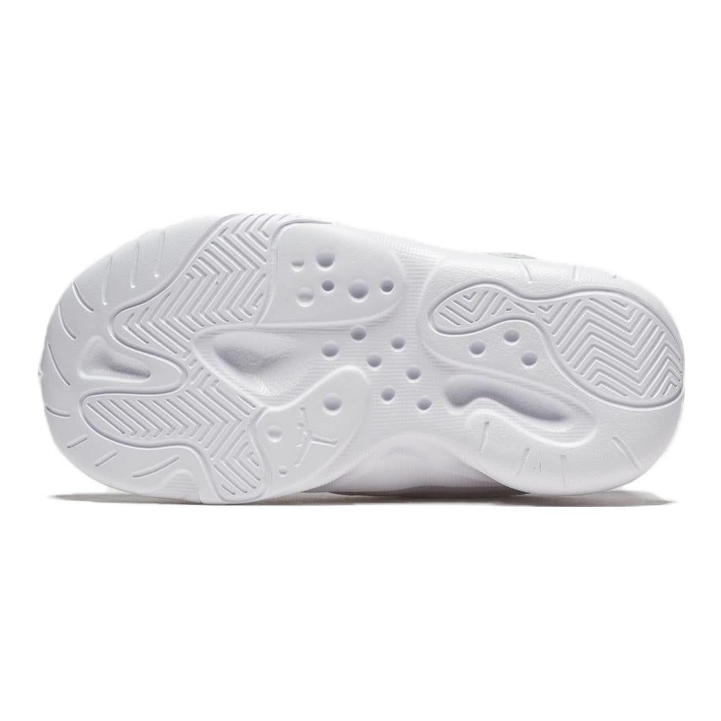 (TD) Air Jordan 11 CMFTLow 'White Carolina Blue' CZ0906-100 sold by KicksCrew product image thumbnail 4