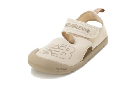 (GS) New Balance CRSR Sandals 'Cream Beige' YOCRSRCB sold by KicksCrew