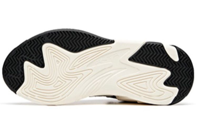 (WMNS) ANTA Casual Sports Shoes 'Black White' 922038020-1 sold by KicksCrew product image thumbnail 5