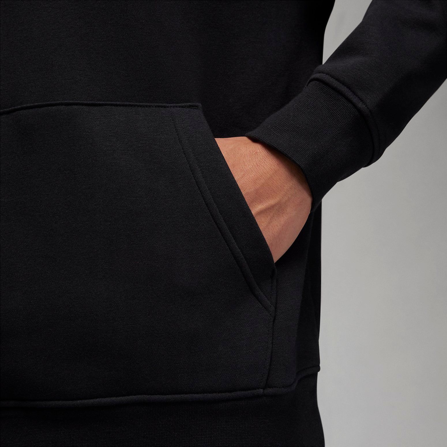 Air Jordan Fleece Pullover Hoodie 'Black' FJ7775-010 sold by KicksCrew product image thumbnail 3