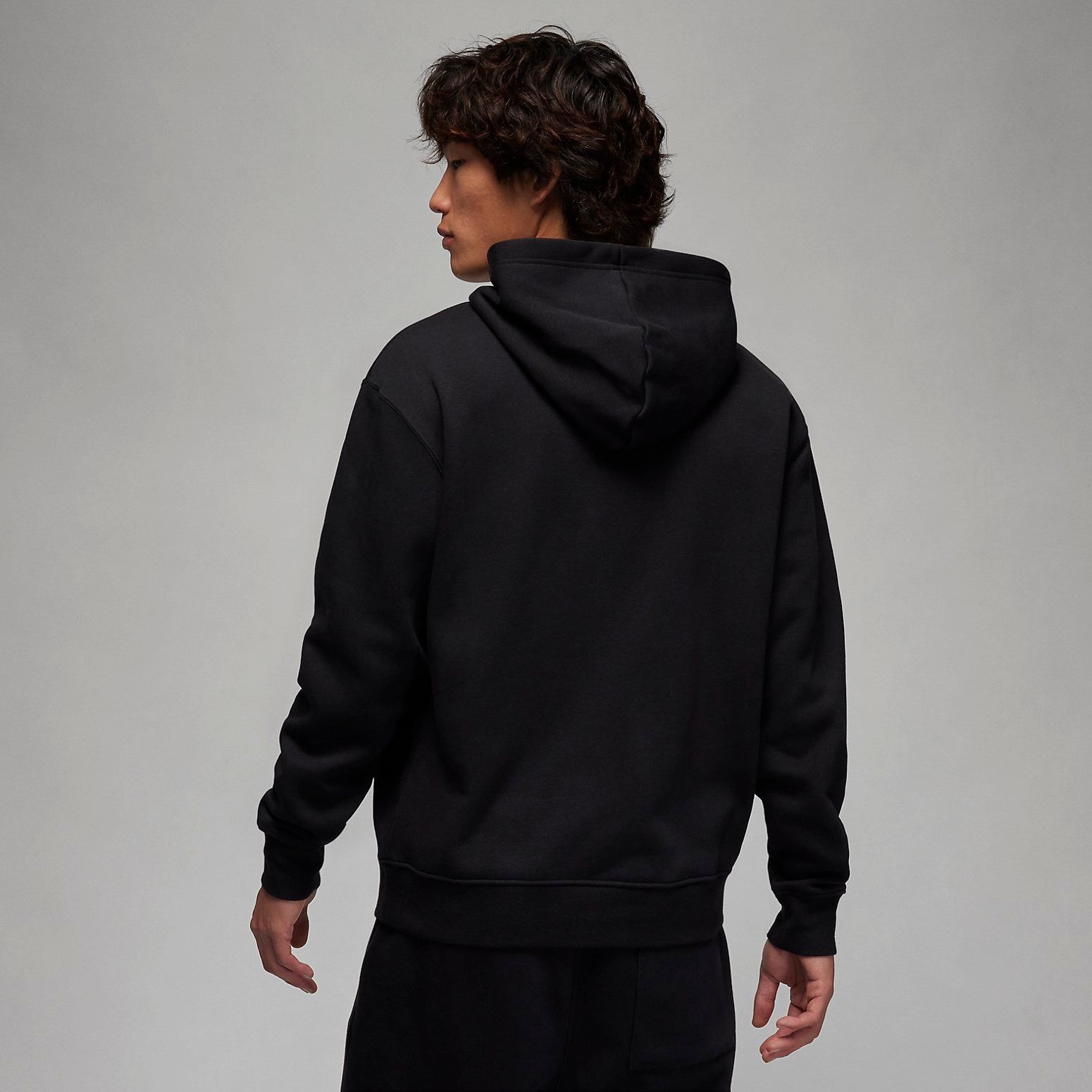 Air Jordan Fleece Pullover Hoodie 'Black' FJ7775-010 sold by KicksCrew product image thumbnail 4