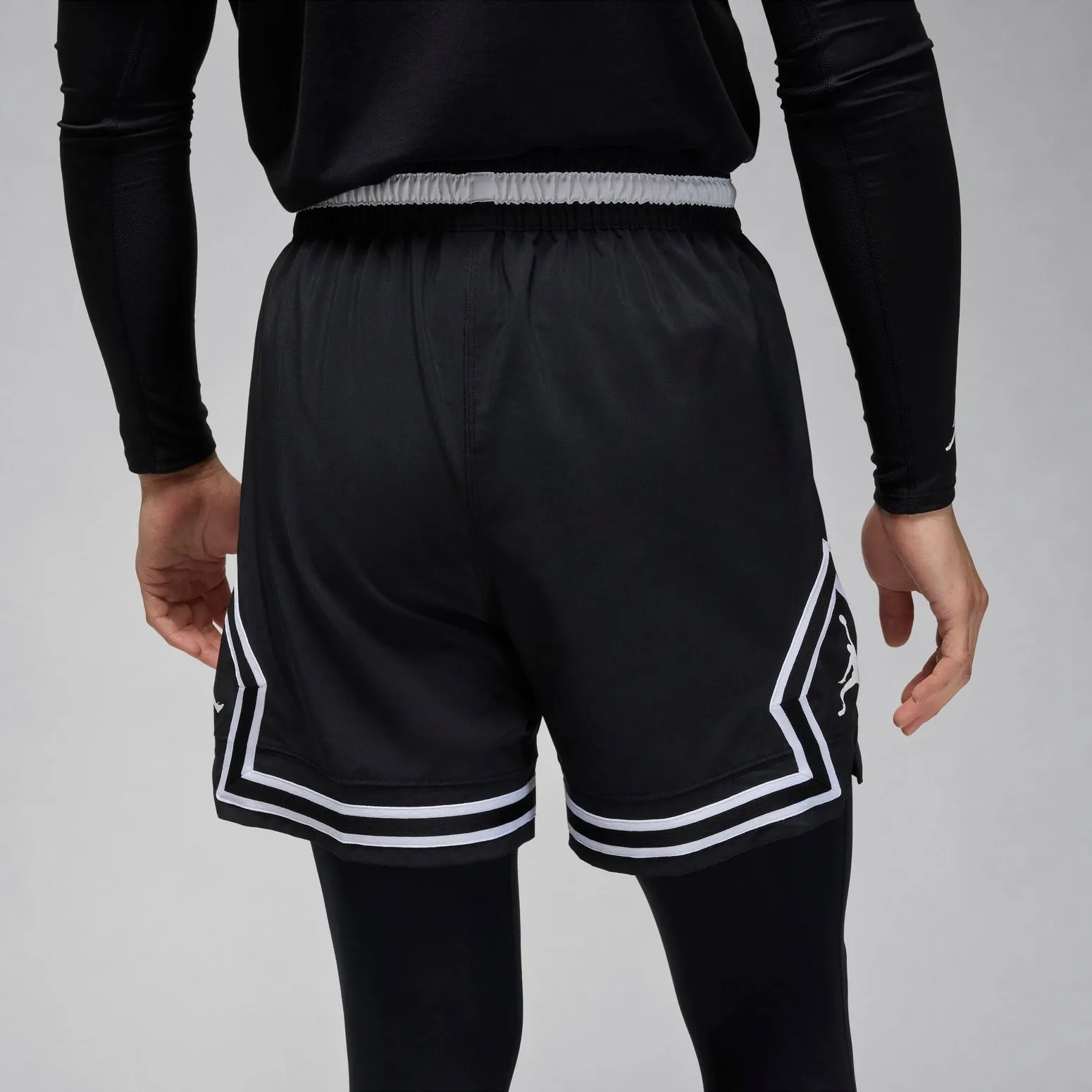 Air Jordan Dri-FIT Woven Diamond Shorts 'Black' FQ2990-010 sold by KicksCrew product image thumbnail 2