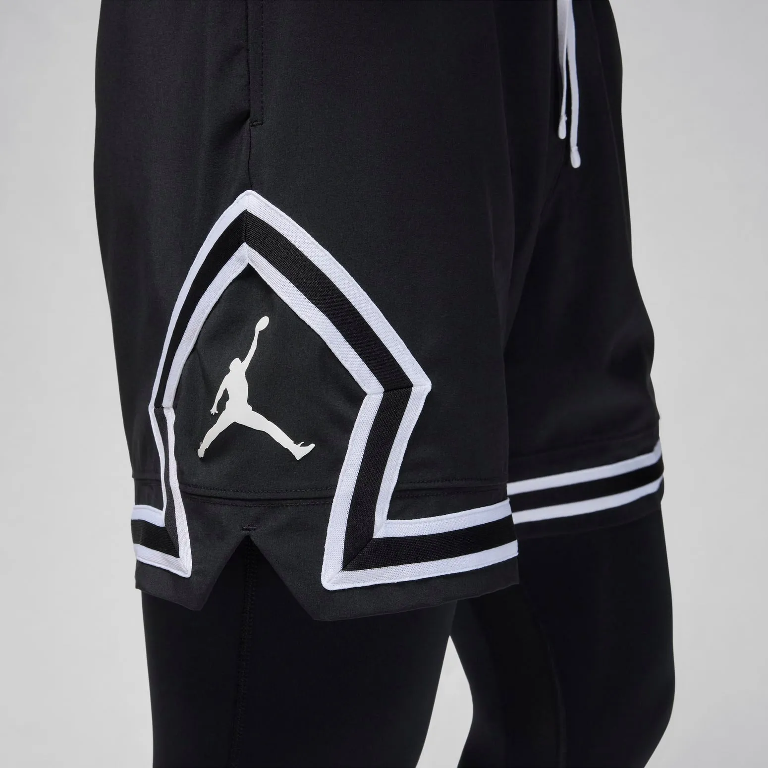 Air Jordan Dri-FIT Woven Diamond Shorts 'Black' FQ2990-010 sold by KicksCrew product image thumbnail 3