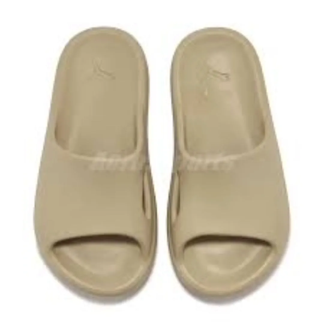 PUMA Shibui Cat Slides 'Beige' 385296-13 sold by KicksCrew product image thumbnail 4