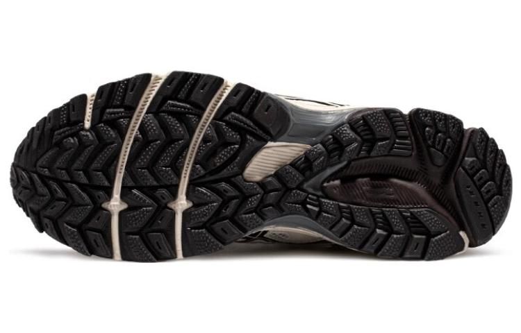 Asics Gel-Kahana 8 'Black and White' 1011B895-200 sold by KicksCrew product image thumbnail 5