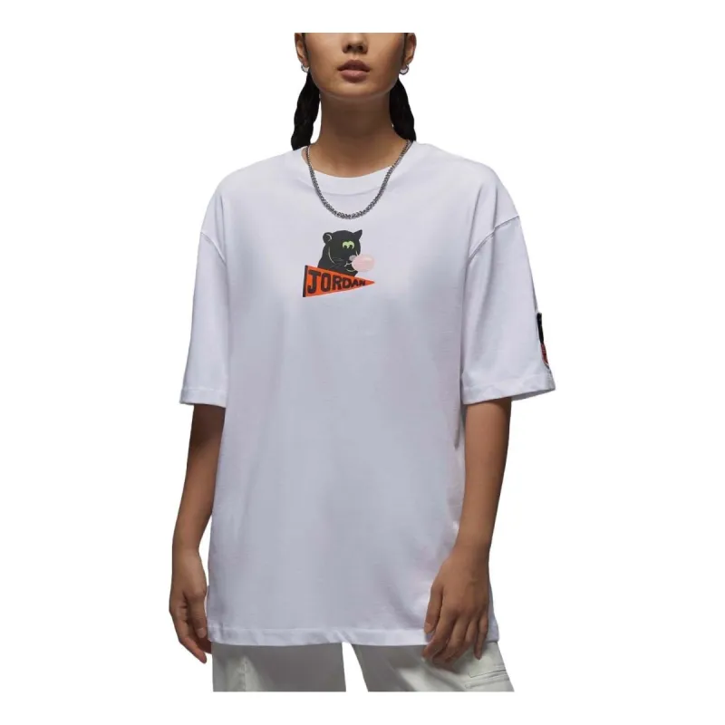(WMNS) Air Jordan Essential Graphic T-shirt Asia Sizing 'White' HM4894-100 sold by KicksCrew
