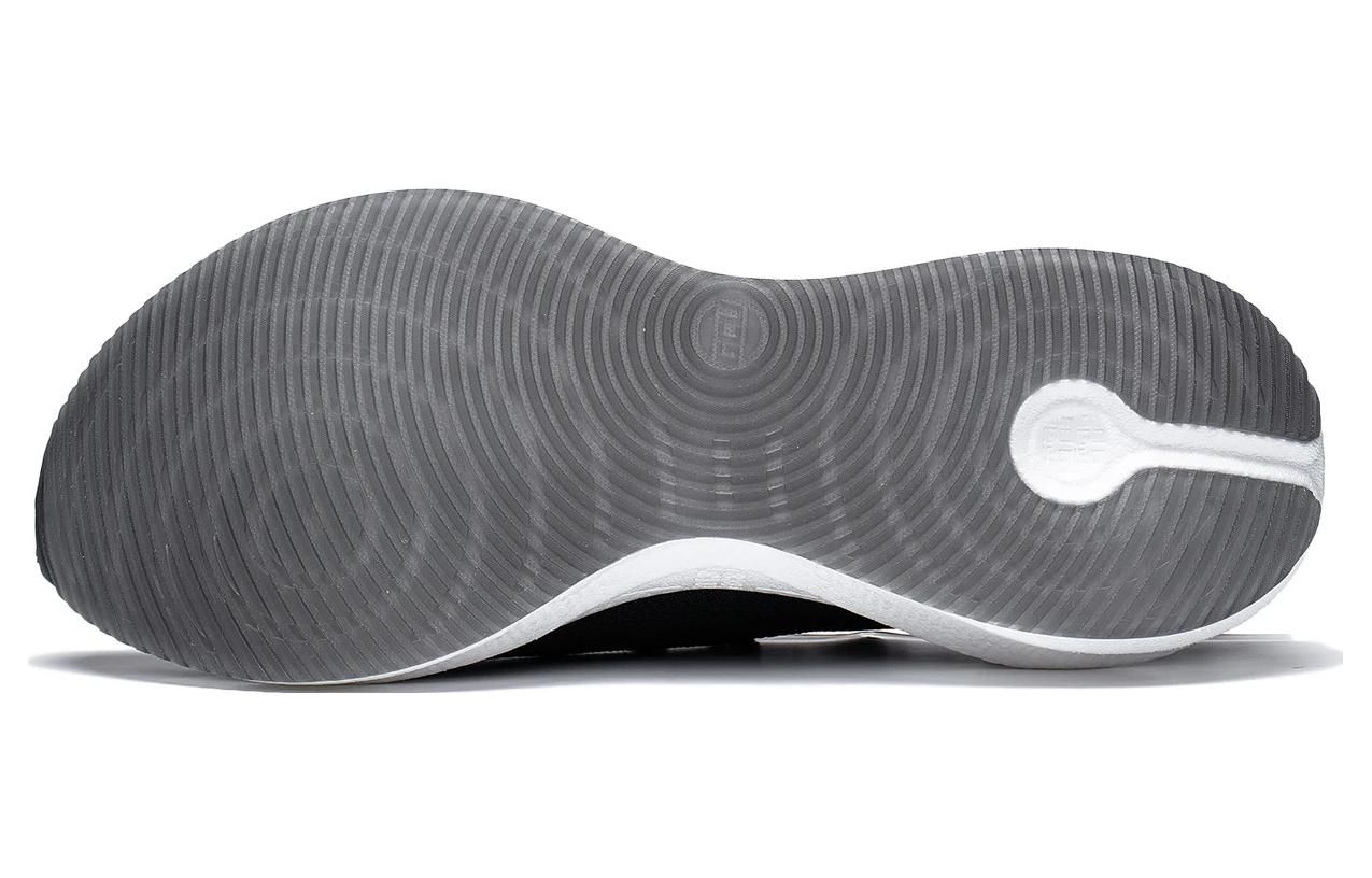 Li-Ning Yueying 3 Pro 'Black White' ARHT017-5 sold by KicksCrew product image thumbnail 3