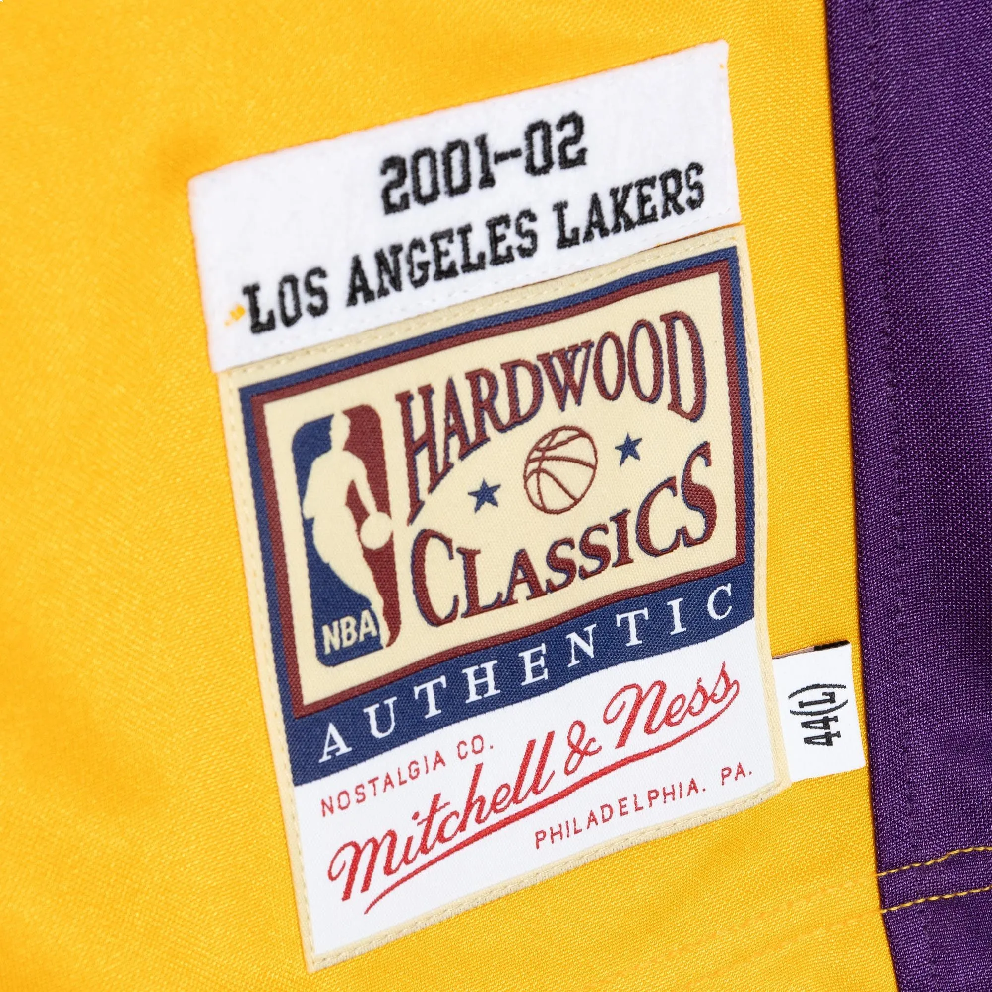 Mitchell & Ness x NBA Los Angeles Lakers 2001-02 Shooting Jerseys 'Yellow' ASSH1060-LAL01PPPGOLD sold by KicksCrew product image thumbnail 3