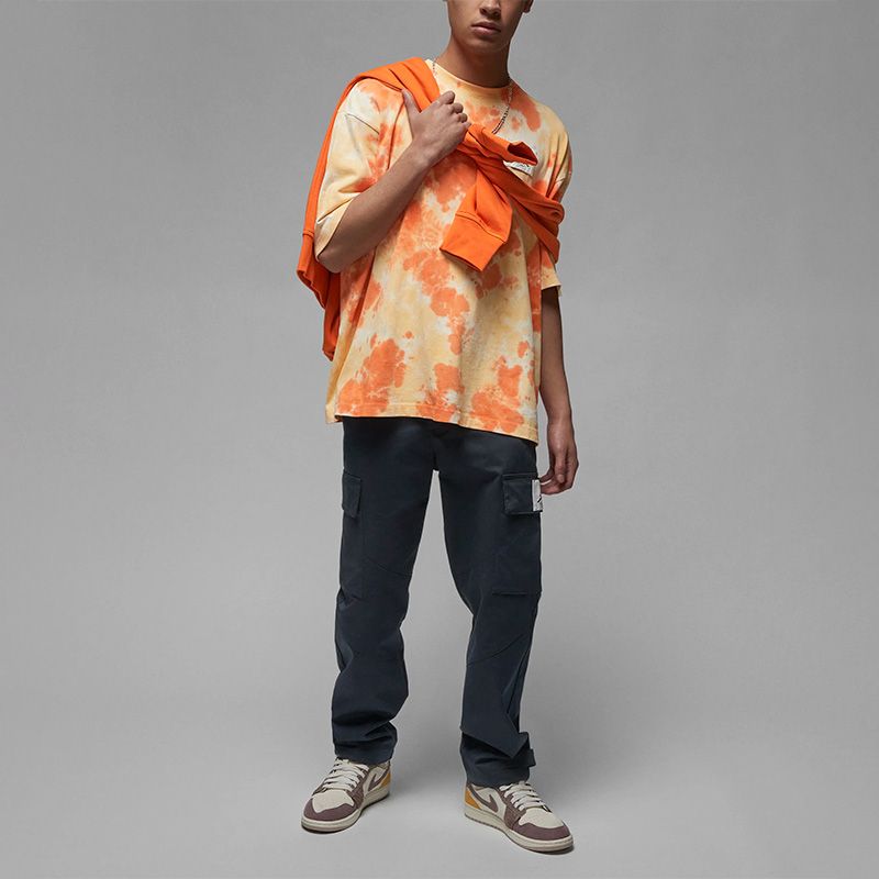 Air Jordan Oversized T-Shirt 'Orange' DX9584-112 sold by KicksCrew product image thumbnail 5