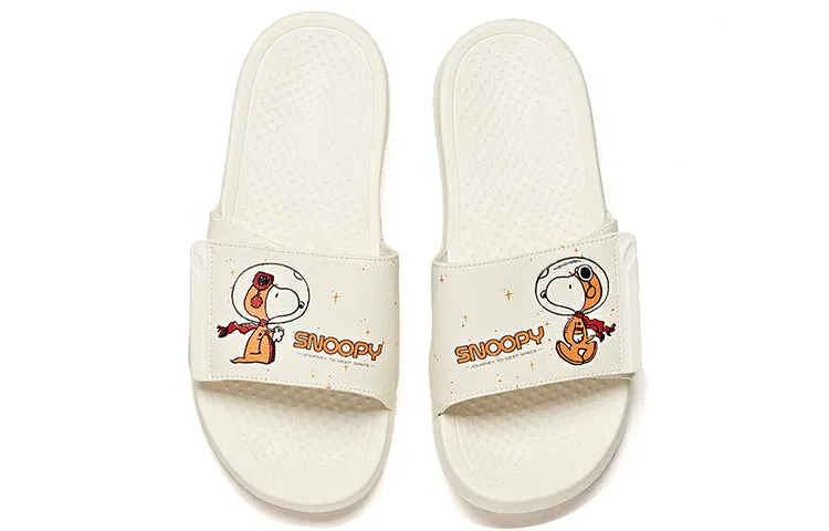 ANTA x Snoopy Life Series Slides 'White' 912126993-4 sold by KicksCrew product image thumbnail 4