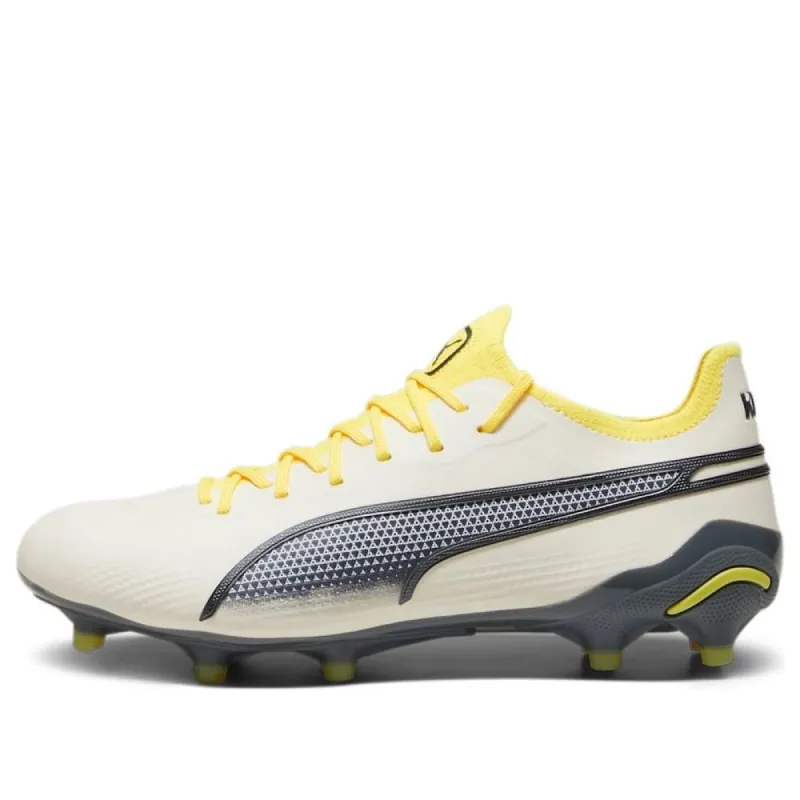 (WMNS) PUMA King Ultimate FG AG 'Voltage Pack' 107565-03 sold by KicksCrew