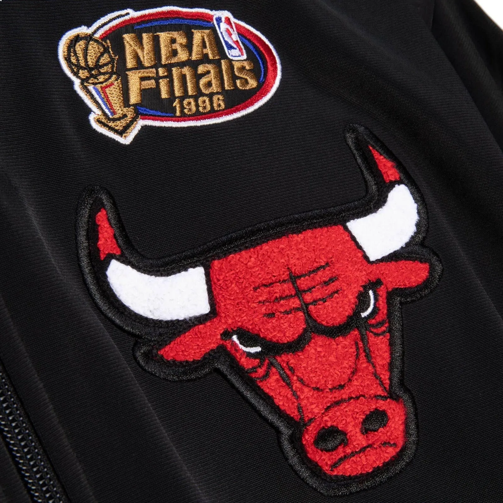 Mitchell & Ness x NBA Chicago Bulls Champ City Track Jacket 'Black' OJZP3238-CBUYYPPPBLCK sold by KicksCrew product image thumbnail 3
