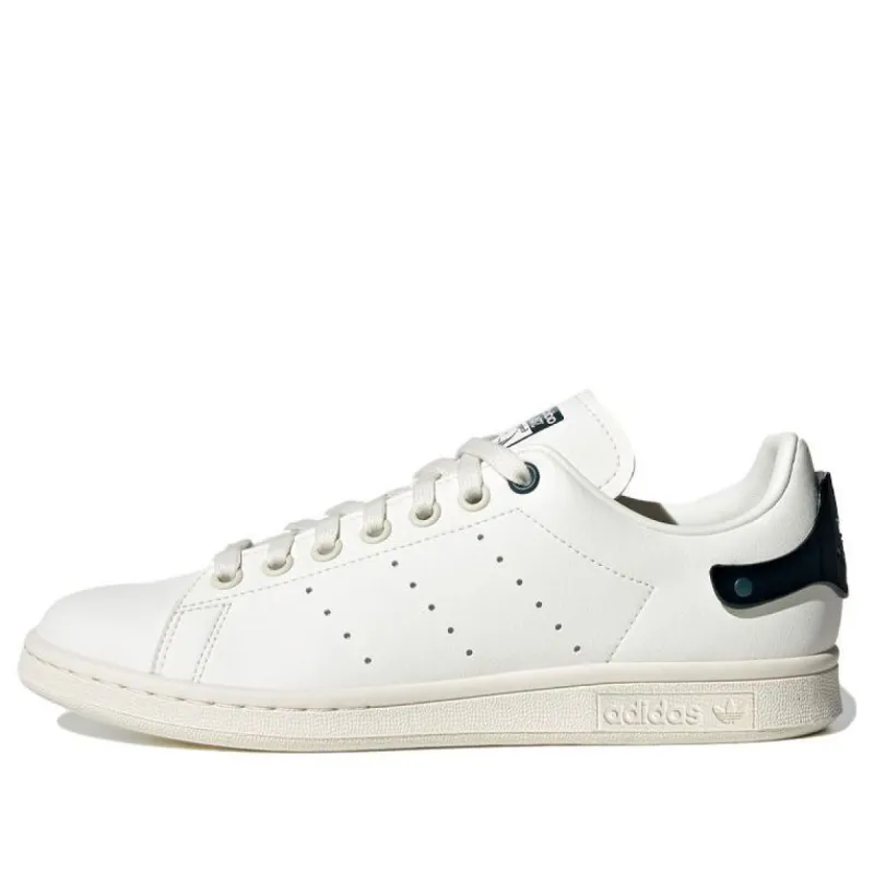 (WMNS) Adidas Stan Smith 'Utility Green Heel Tab' GY8148 sold by KicksCrew