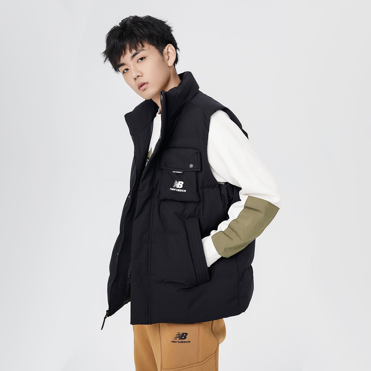 New Balance Windproof Puffer Vest 'Black' AMV14310-BK sold by KicksCrew product image thumbnail 4