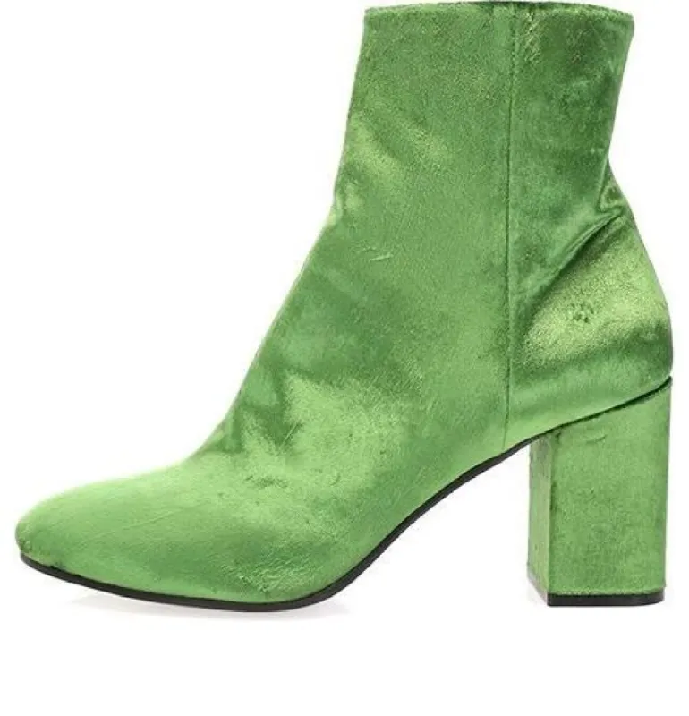 (WMNS) Balenciaga Ville Ankle Boots 'Green' 477243W05803707 sold by KicksCrew