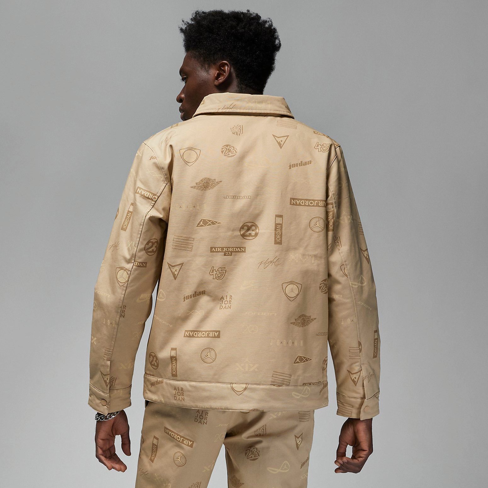 Air Jordan Flight Heritage Jacket 'Desert' DV7564-254 sold by KicksCrew product image thumbnail 4