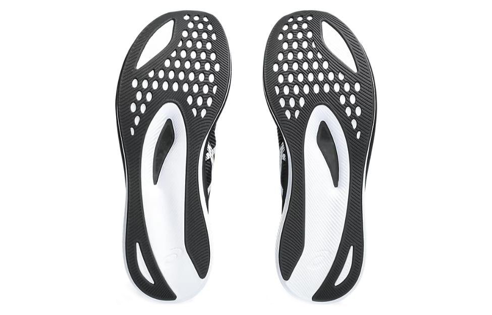 ASICS Magic Speed 3 'Black White' 1011B703-001 sold by KicksCrew product image thumbnail 7