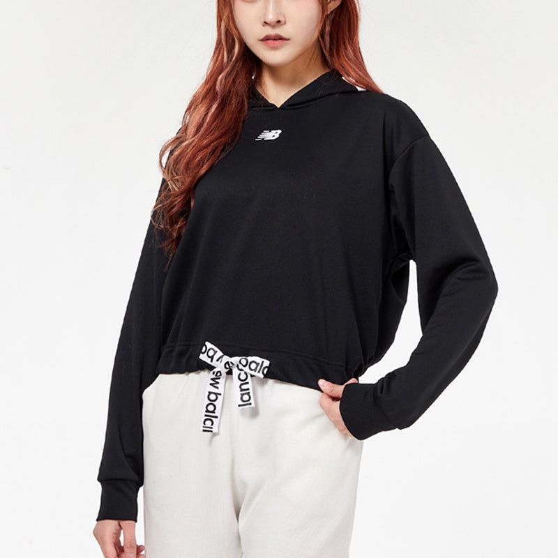 (WMNS) New Balance Relentless Logo Crop Hoodie 'Black' AWT11169-BK sold by KicksCrew product image thumbnail 5