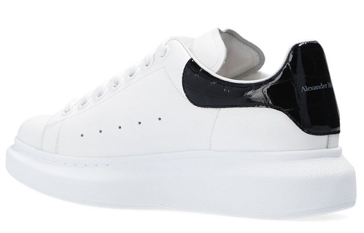 (WMNS) Alexander McQueen Oversized Sneaker 'White Black' 553770WHXMY9061 sold by KicksCrew product image thumbnail 4