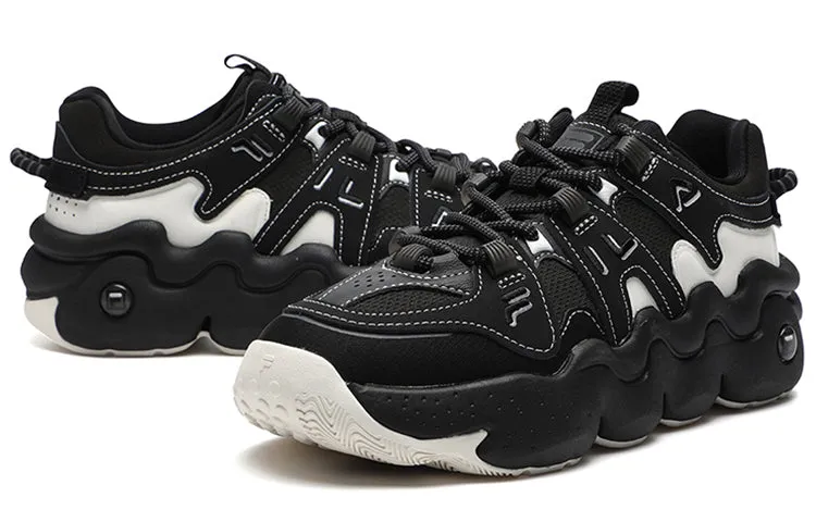 (WMNS) FILA Barricade 2 Sneakers 'Black White' F12W211121FBJ sold by KicksCrew product image thumbnail 3