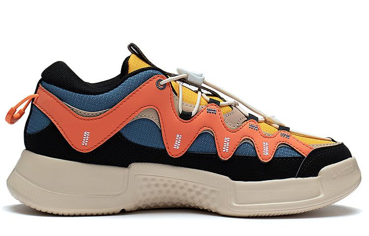 (GS) Li-Ning Essence 2.3 Lite 'Black Orange' YKCS228-53 sold by KicksCrew product image thumbnail 2