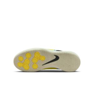 (GS) Nike Phantom GT2 Academy IC 'Lucent Pack' DC0816-407 sold by KicksCrew