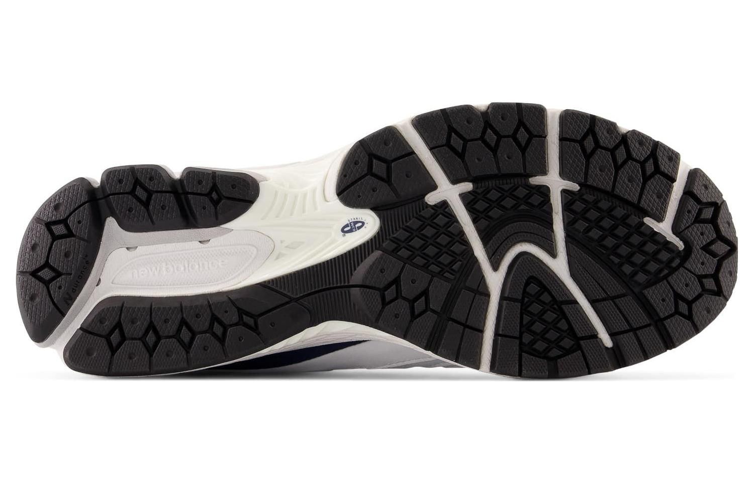 New Balance 2002R Mule 'White' M2002RMO sold by KicksCrew product image thumbnail 4