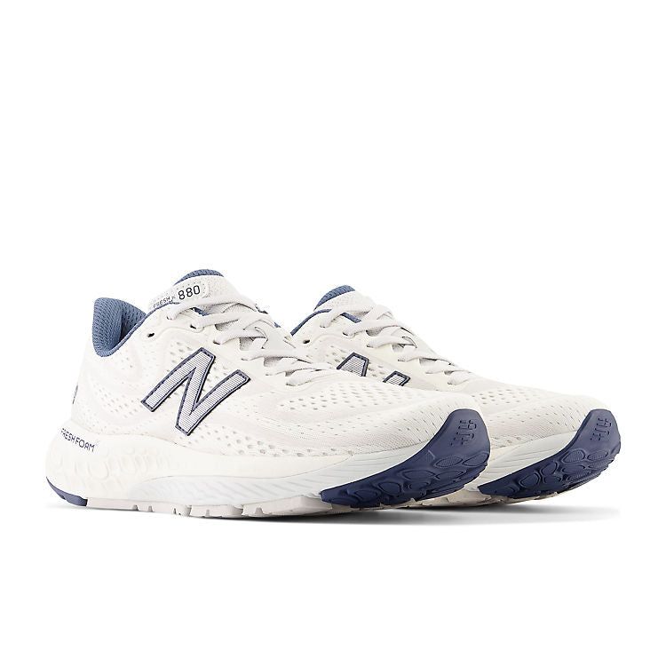 (WMNS) New Balance 880 v11 Fresh Foam 'White' W880S13 sold by KicksCrew product image thumbnail 2