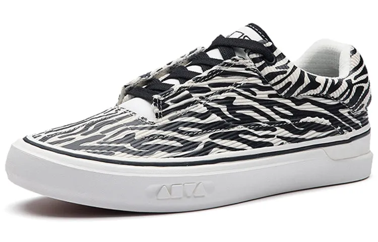(WMNS) ANTA MD Skate Shoes 'Black White' 122238013-3 sold by KicksCrew product image thumbnail 3