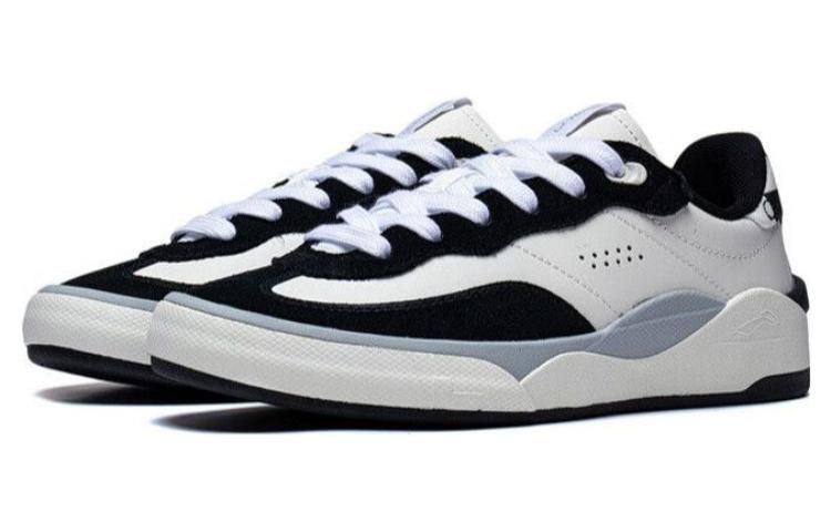 (WMNS) Li-Ning Skate General 'Black White' AEPSA50-3 sold by KicksCrew product image thumbnail 3