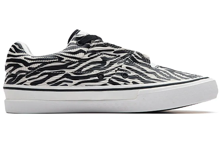 (WMNS) ANTA MD Skate Shoes 'Black White' 122238013-3 sold by KicksCrew product image thumbnail 2