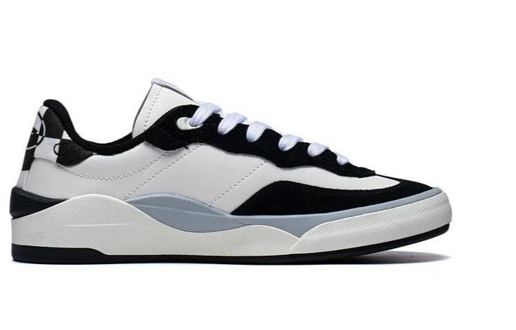 (WMNS) Li-Ning Skate General 'Black White' AEPSA50-3 sold by KicksCrew product image thumbnail 2