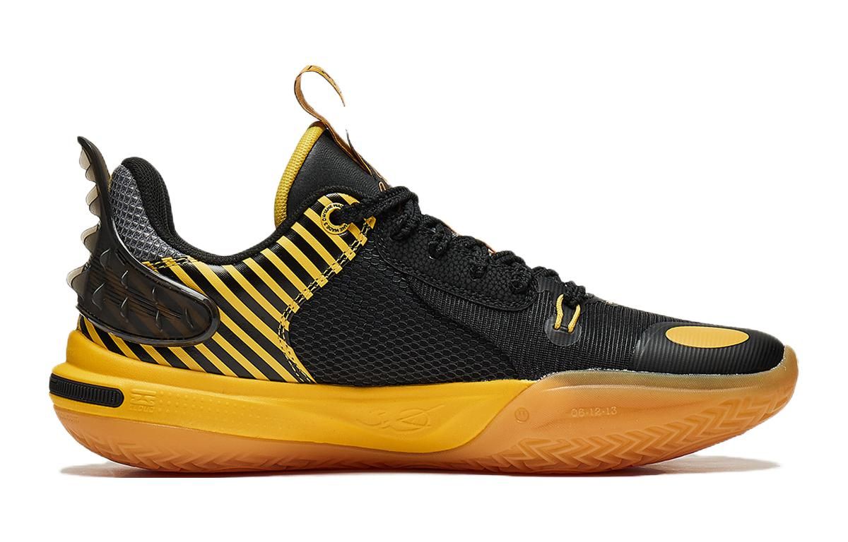 (GS) Li-Ning Wade All City 11 'Black Yellow' YKBT066-1 sold by KicksCrew product image thumbnail 2