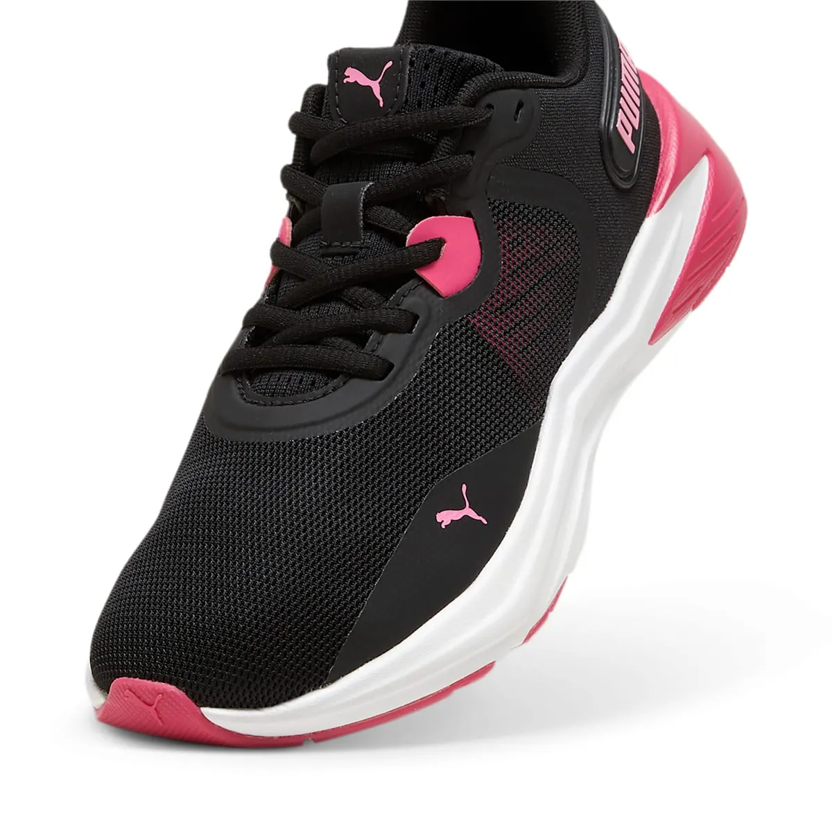 (WMNS) PUMA Disperse XT 3 'Black Fast Pink' 378813-13 sold by KicksCrew product image thumbnail 5