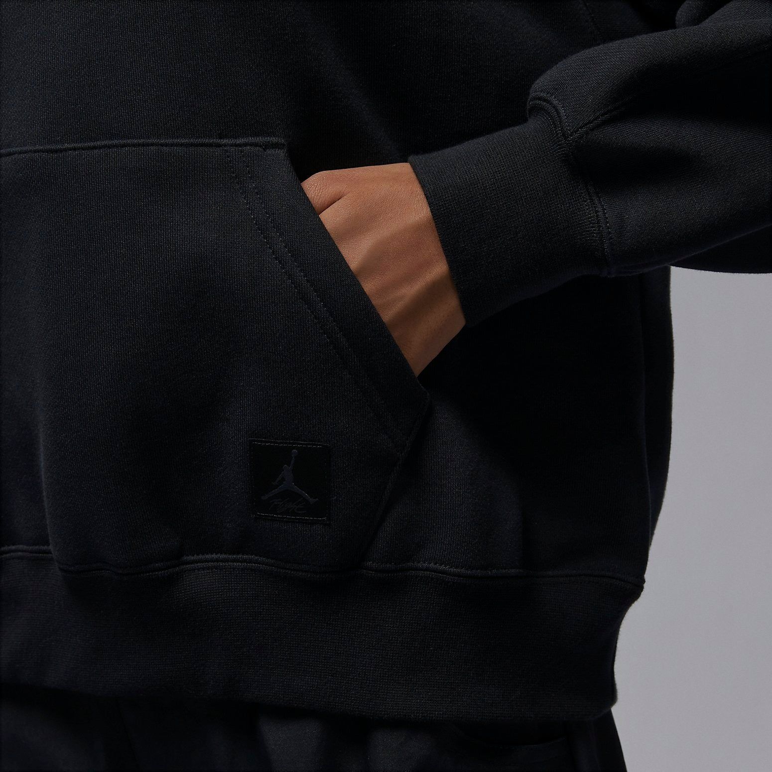 (WMNS) Air Jordan Flight Fleece Top 'Black' FD7222-010 sold by KicksCrew product image thumbnail 4