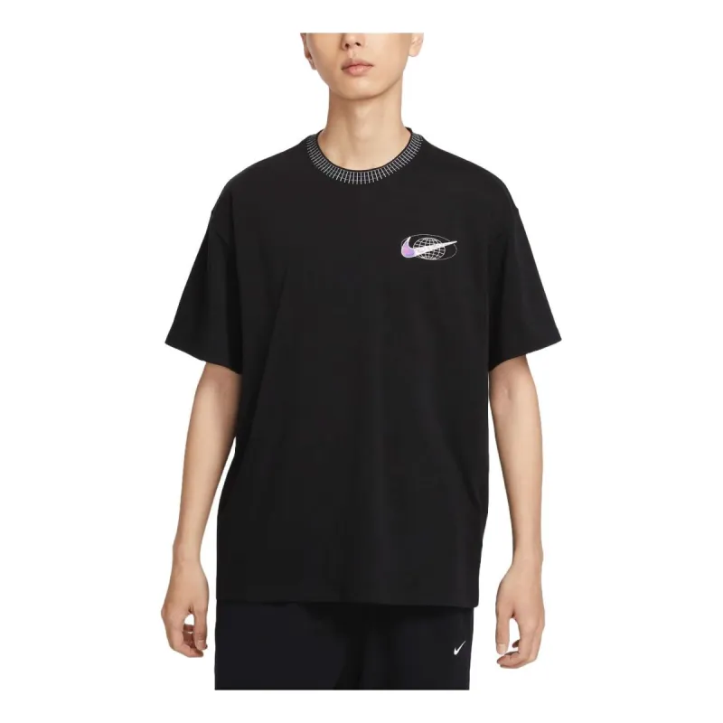 Nike Sportswear Swoosh Graphic T-Shirt Asia Sizing 'Black' FV3759-010 sold by KicksCrew