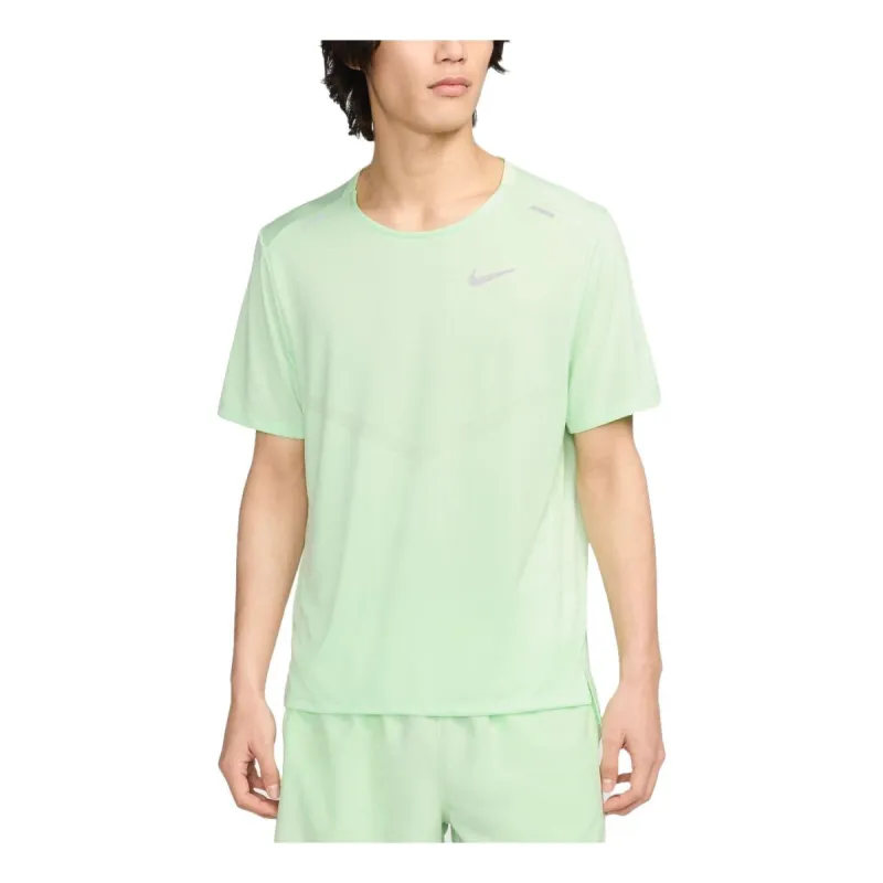 Nike Dri-FIT Rise 365 Running T-Shirt Asia Sizing 'Light Green' CZ9185-376 made by Nike