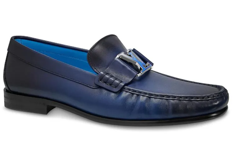 LOUIS VUITTON Montaigne Loafers 'Blue' 1A63QH sold by KicksCrew product image thumbnail 2