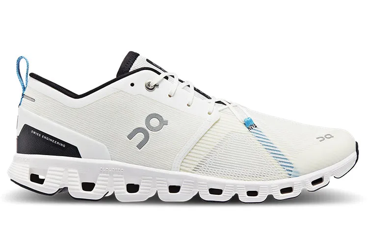 On Running Cloud X 3 Shift 'Undyed White Black' 66.98264 sold by KicksCrew product image thumbnail 2