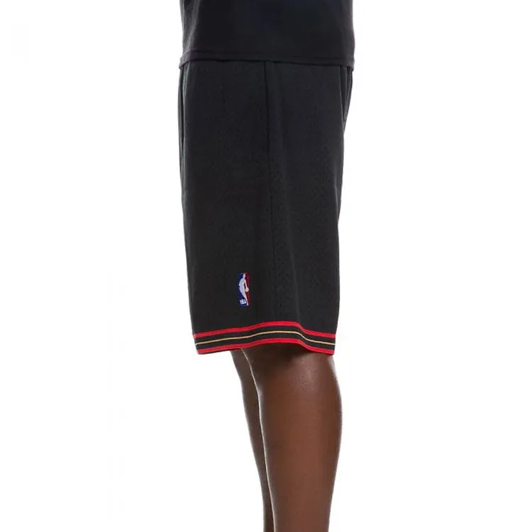 Mitchell & Ness x NBA Philadelphia 76ers1997-98 Road Shorts 'Black' 540B-3B2-7P76QPV sold by KicksCrew product image thumbnail 4